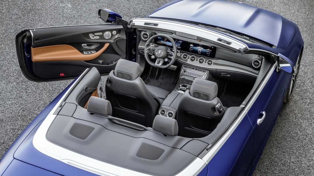 Mercedes-Benz Classe E Cabrio 53 4Matic+ Mild hybrid Cabrio AMG (11)