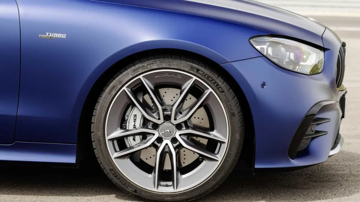 Mercedes-Benz Classe E Cabrio 53 4Matic+ Mild hybrid Cabrio AMG (14)