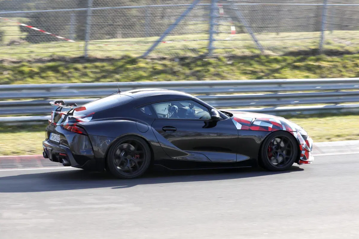 Toyota Supra GRMN, avrà più di 450 Cv [Foto Spia] (4)