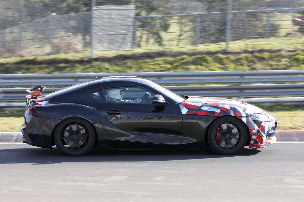 Toyota Supra GRMN, avrà più di 450 Cv [Foto Spia] (6)