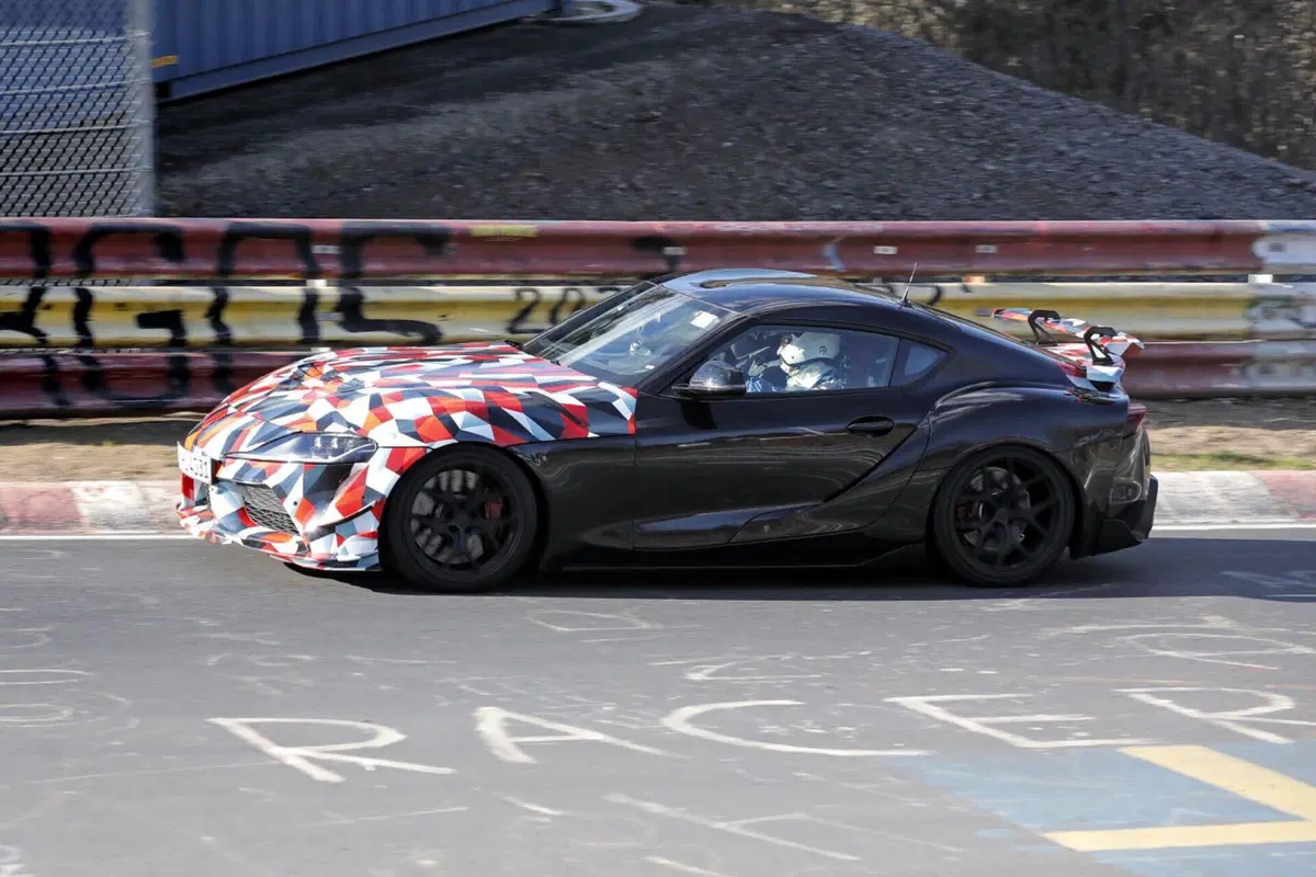Toyota Supra GRMN, avrà più di 450 Cv [Foto Spia] (12)