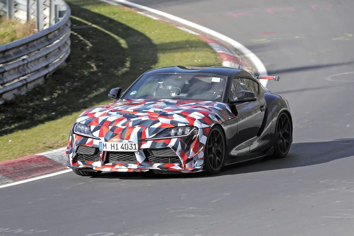Toyota Supra GRMN, avrà più di 450 Cv [Foto Spia] (13)