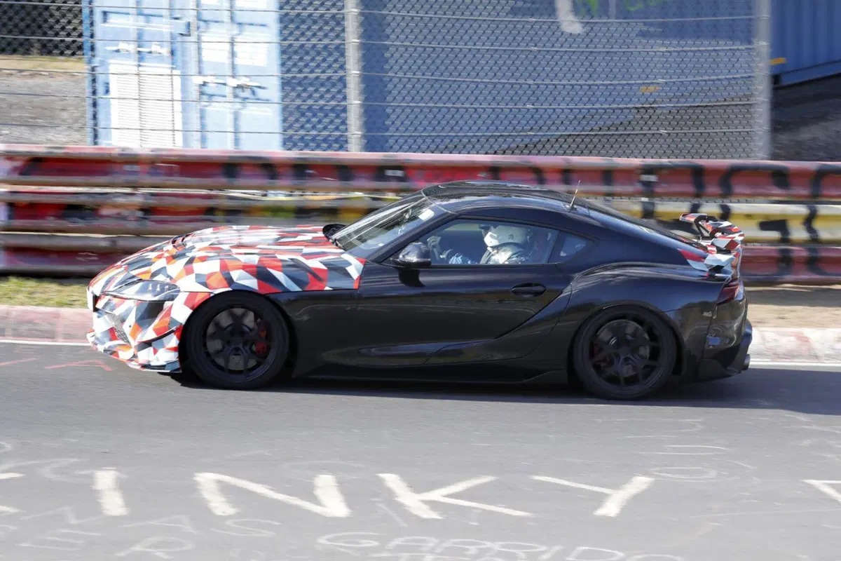 Toyota Supra GRMN, avrà più di 450 Cv [Foto Spia] (16)