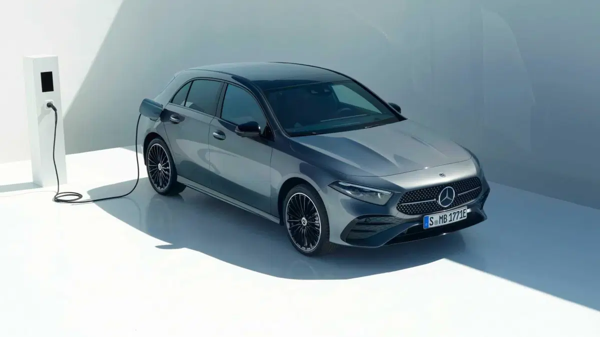 Mercedes-Benz Classe A 180 d Advanced auto (2)