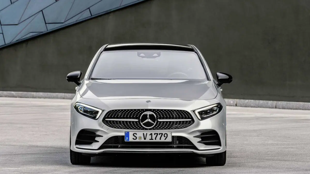 Mercedes-Benz Classe A Sedan 200 d 4p. Executive (5)