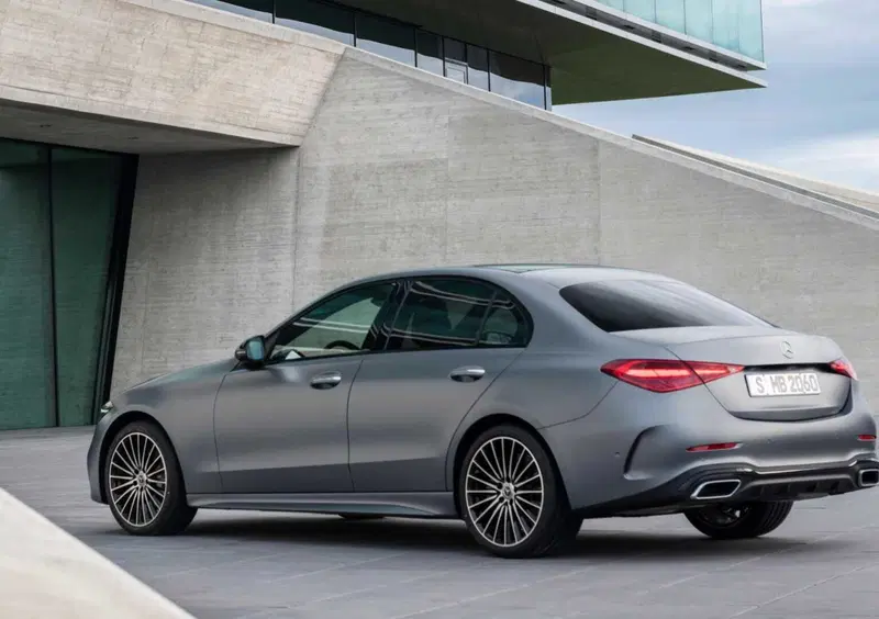 Mercedes-Benz Classe C (2021-->>) (8)