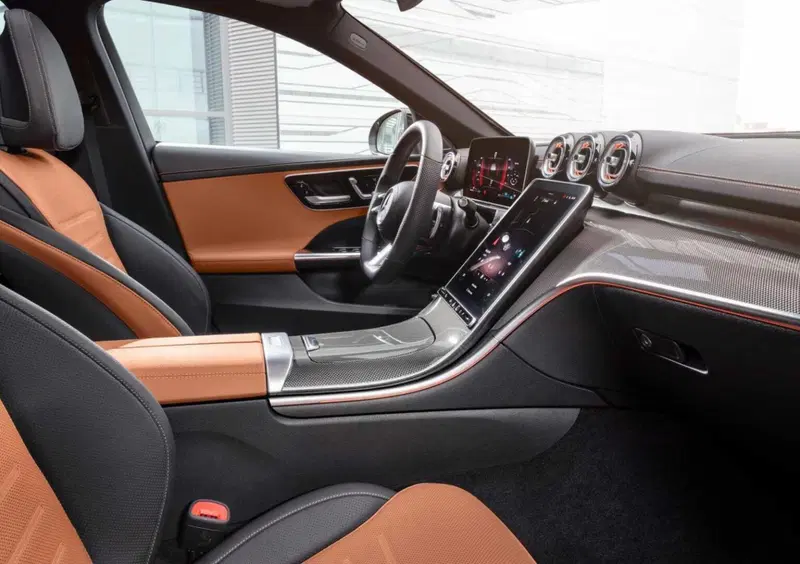 Mercedes-Benz Classe C (2021-->>) (12)