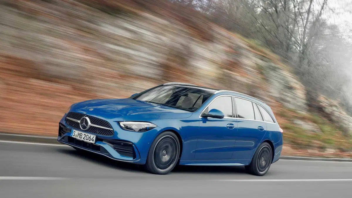 Mercedes-Benz Classe C Station Wagon 300 de phev AMG Line Advanced Plus auto (10)