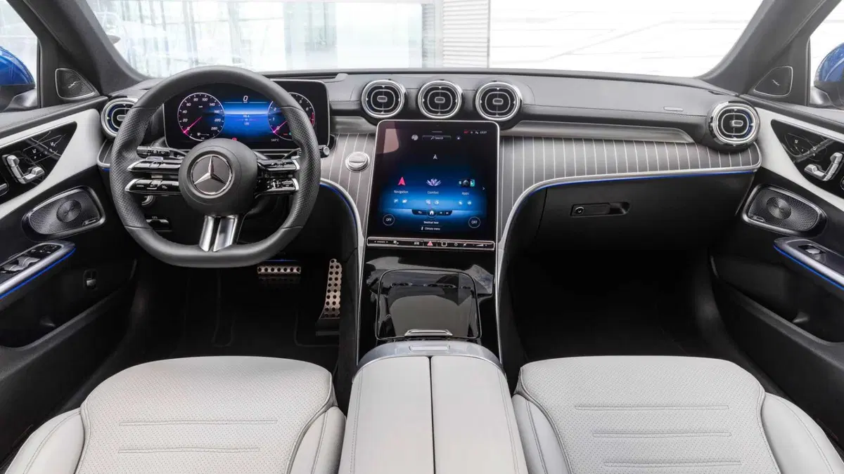 Mercedes-Benz Classe C Station Wagon 300 de phev AMG Line Advanced Plus auto (12)
