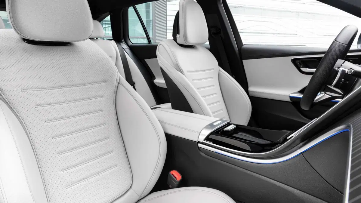 Mercedes-Benz Classe C Station Wagon 300 de phev AMG Line Advanced Plus auto (15)