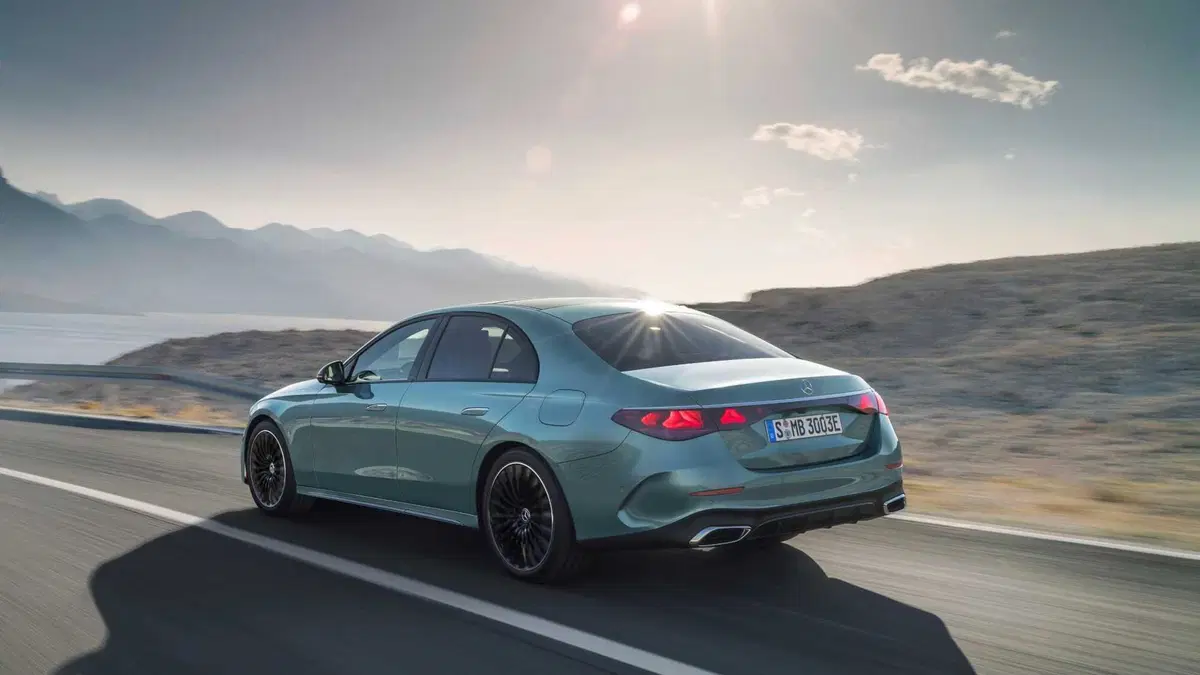 Mercedes-Benz Classe E (7)
