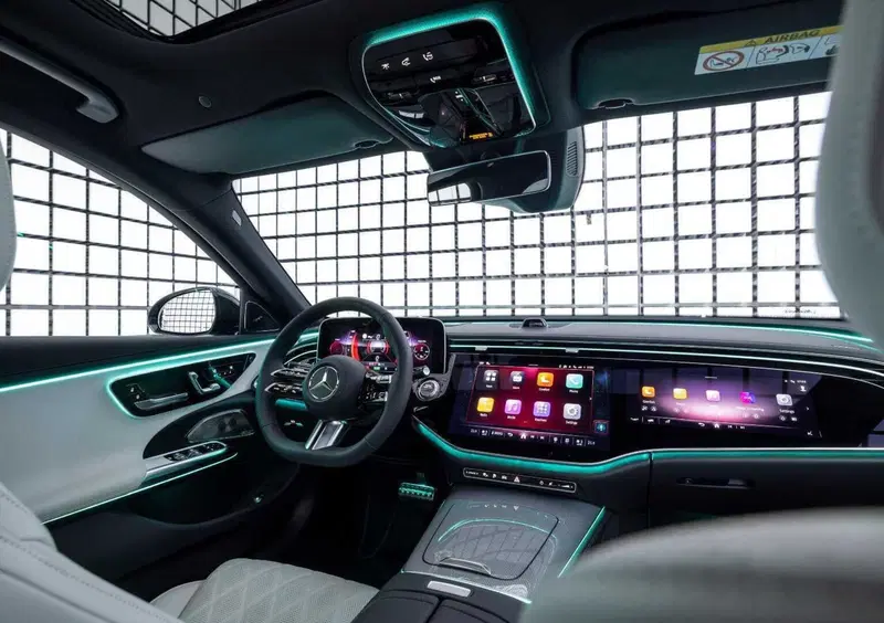 Mercedes-Benz Classe E (10)