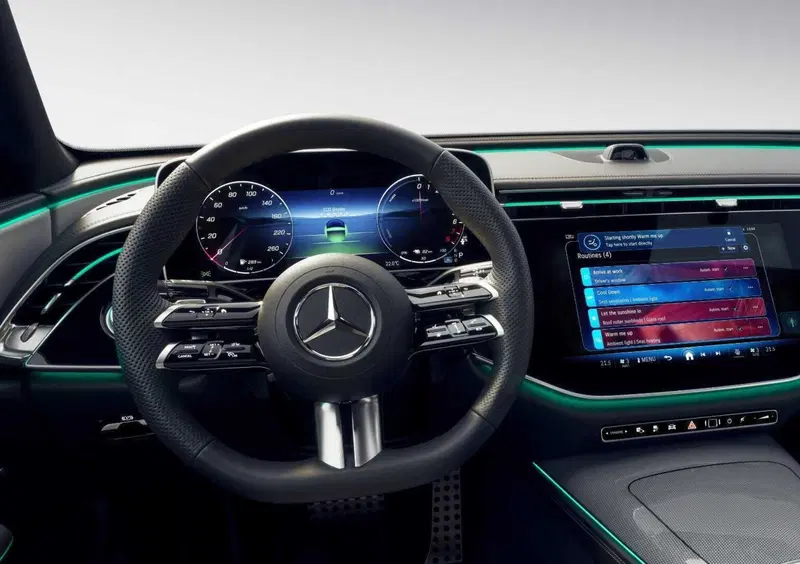 Mercedes-Benz Classe E (11)