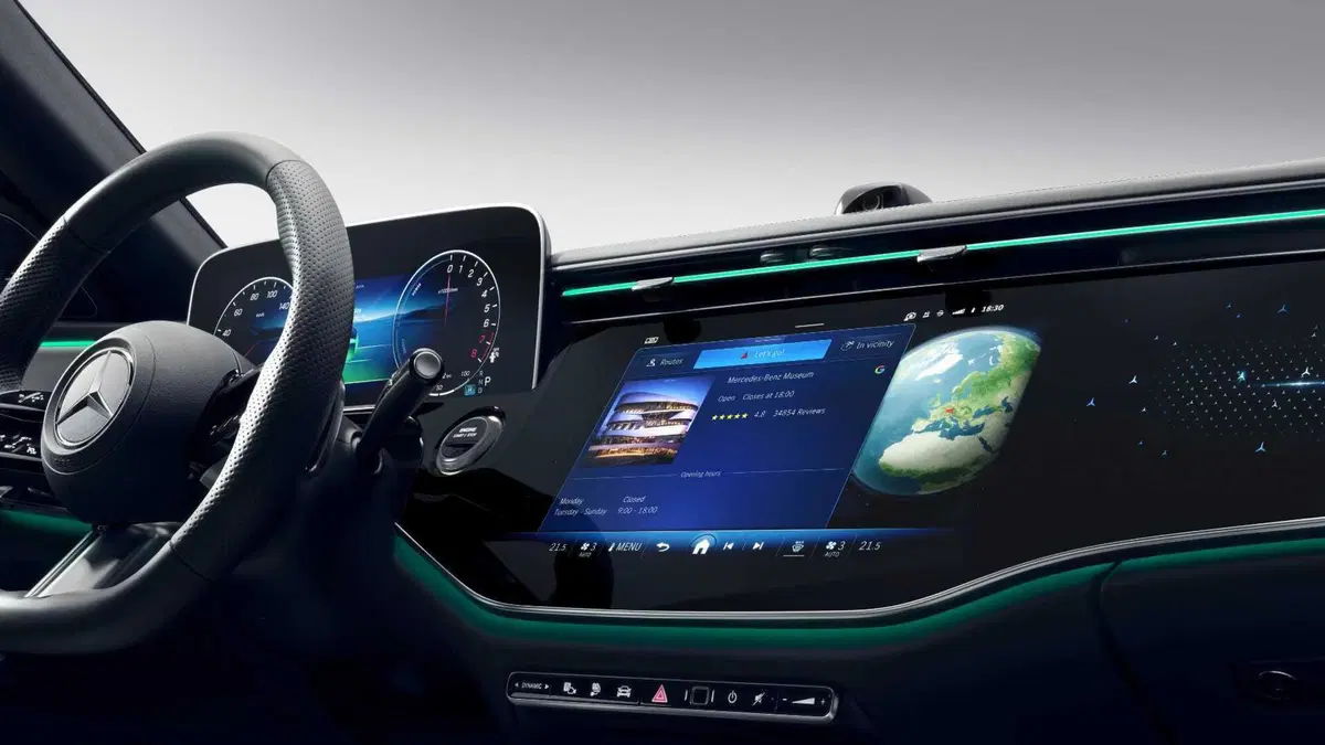 Mercedes-Benz Classe E (12)