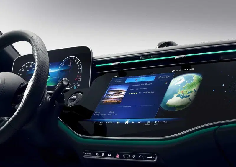 Mercedes-Benz Classe E (12)