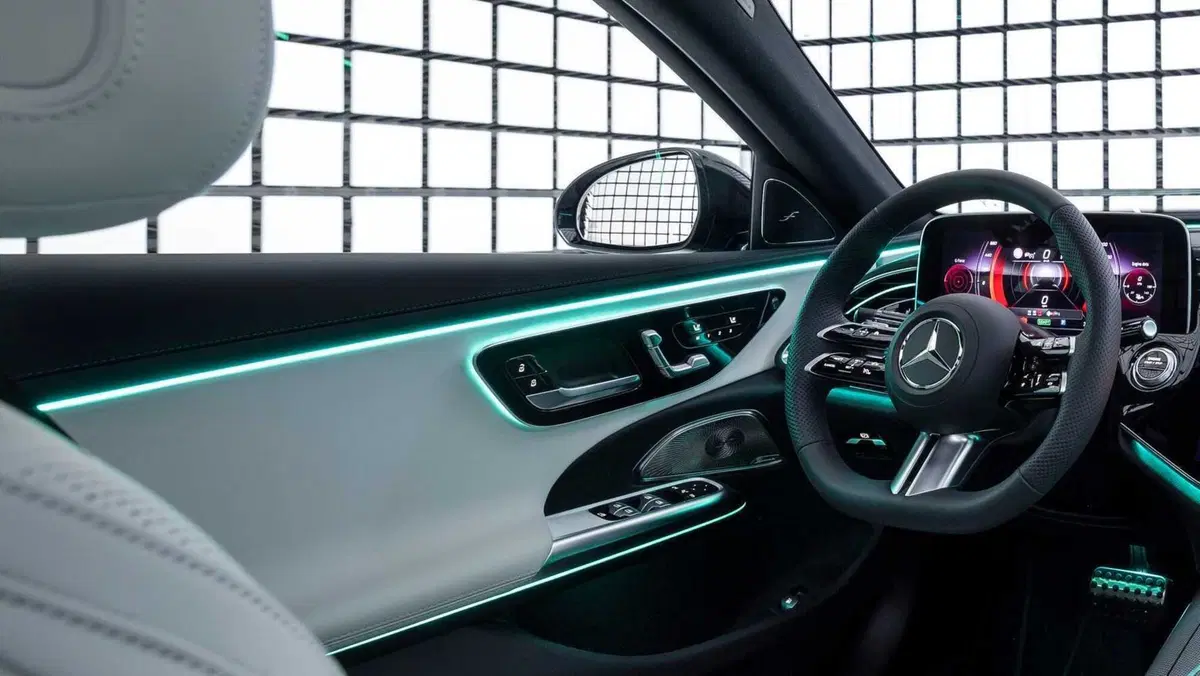 Mercedes-Benz Classe E (13)