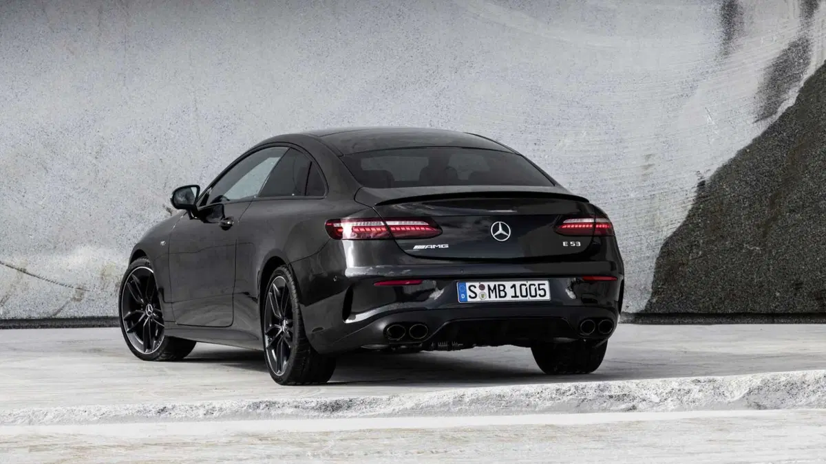 Mercedes-Benz Classe E Coupé 53 4Matic+ Mild hybrid AMG (8)