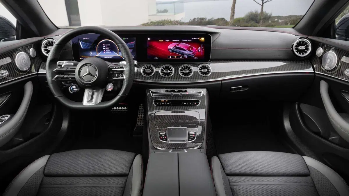 Mercedes-Benz Classe E Coupé 53 4Matic+ Mild hybrid AMG (9)