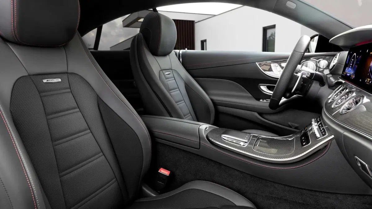 Mercedes-Benz Classe E Coupé 53 4Matic+ Mild hybrid AMG (10)