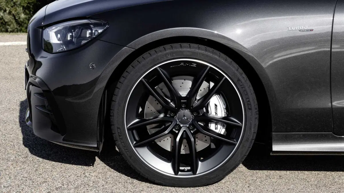 Mercedes-Benz Classe E Coupé 53 4Matic+ Mild hybrid AMG (12)