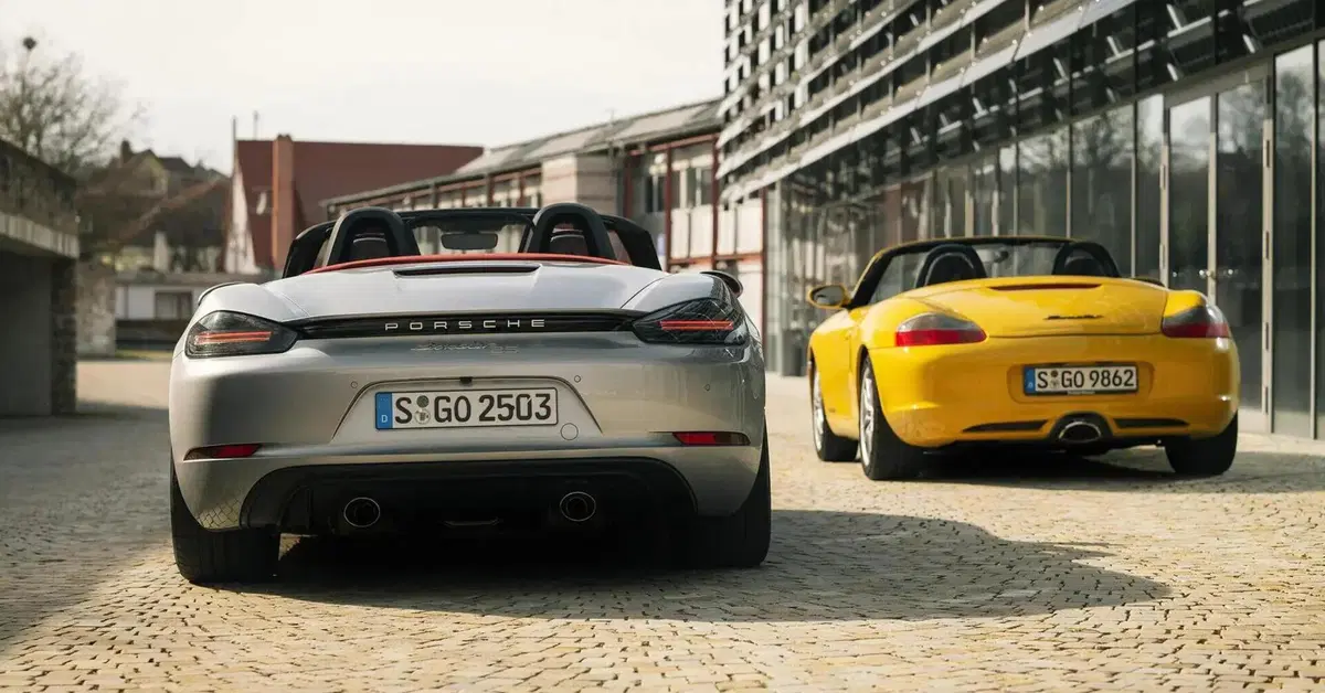 Porsche Boxster e Cayman: stop alle vendite da luglio per la Cybersecurity