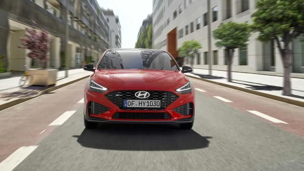Hyundai i30: restyling in arrivo e aggiornamenti tecnici (4)