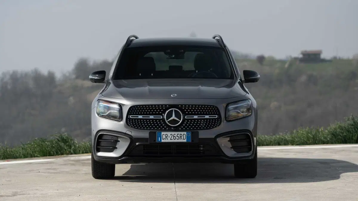 Mercedes-Benz GLB 200 d Progressive Advanced Plus 4matic auto (6)