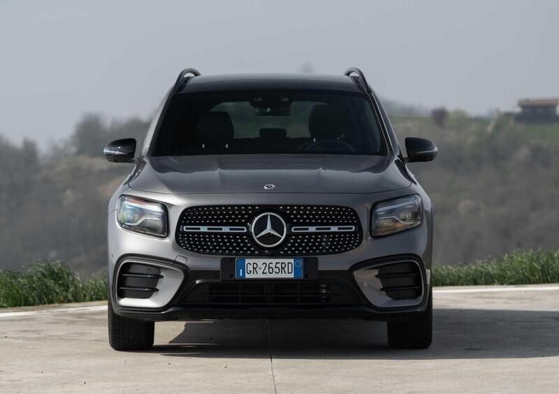 Mercedes-Benz GLB (2019-->>) (6)