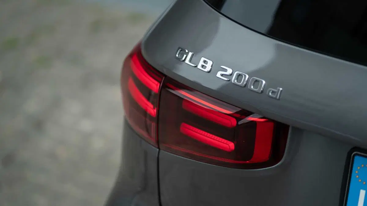 Mercedes-Benz GLB 200 d Progressive Advanced Plus 4matic auto (17)