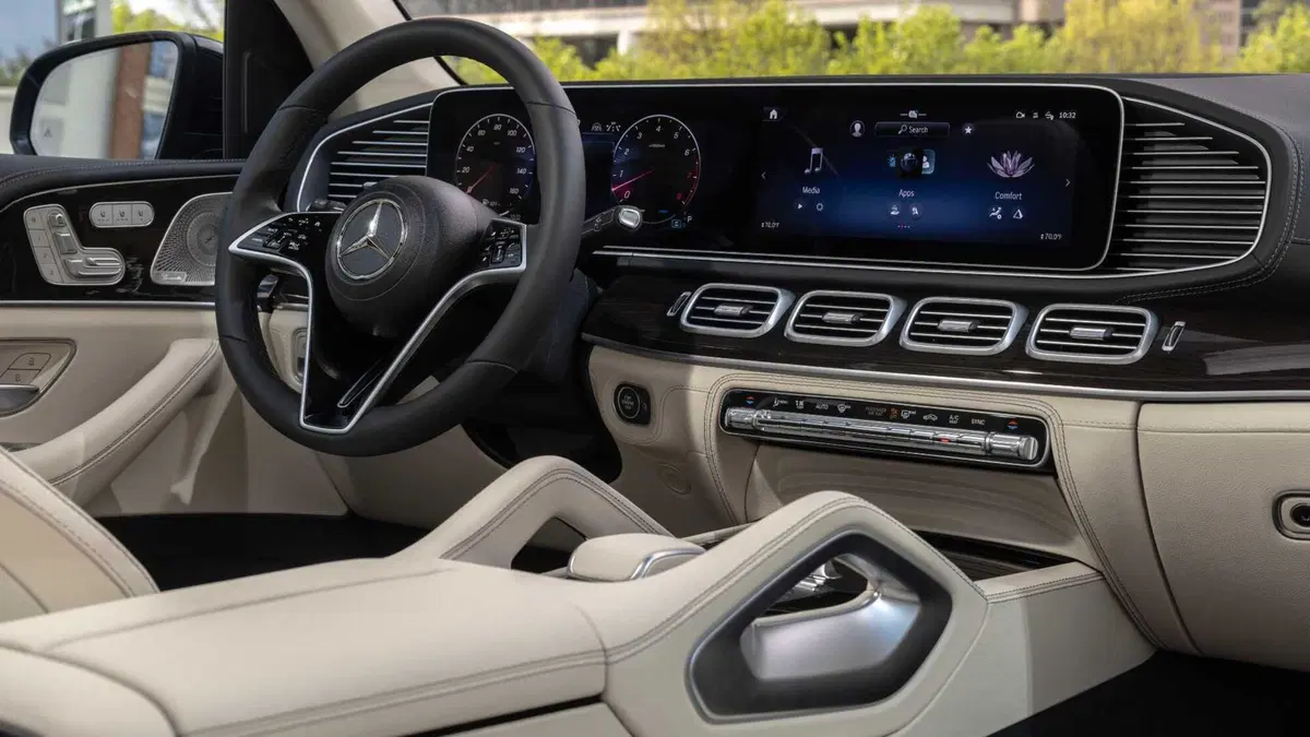 Mercedes-Benz GLE SUV (2018-->>) (39)