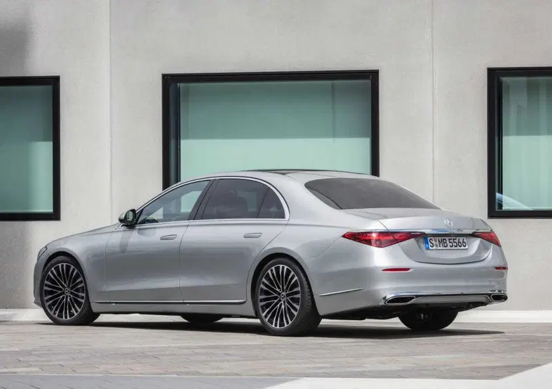 Mercedes-Benz Classe S (2020-->>) (24)