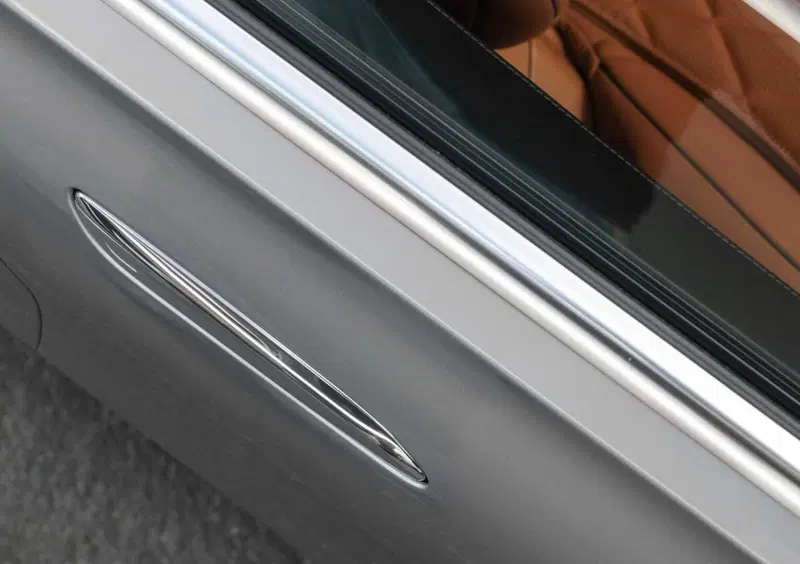 Mercedes-Benz Classe S (2020-->>) (38)