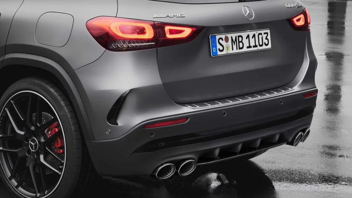 Mercedes-Benz GLA SUV 45 4Matic+ AMG (15)