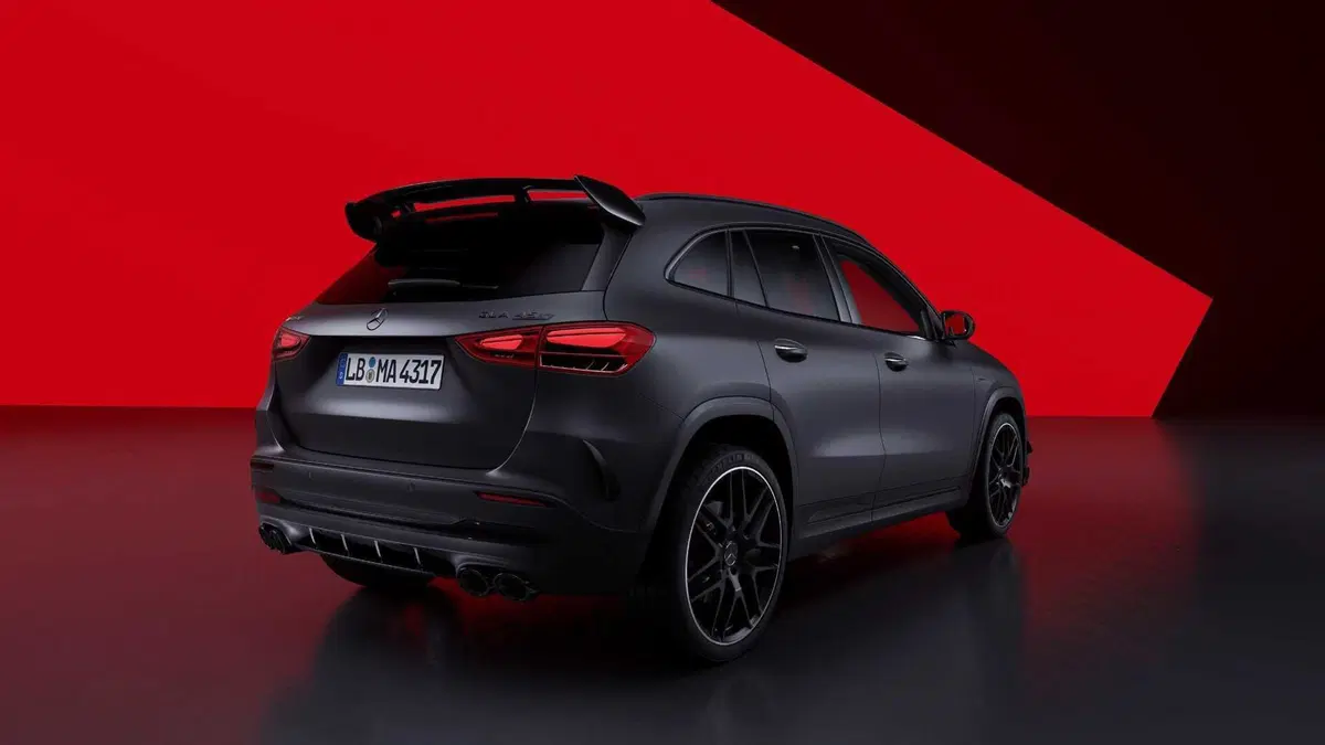 Mercedes-Benz GLA SUV AMG 45 S AMG Line Premium Plus Street Style Edition 4matic+ auto (4)