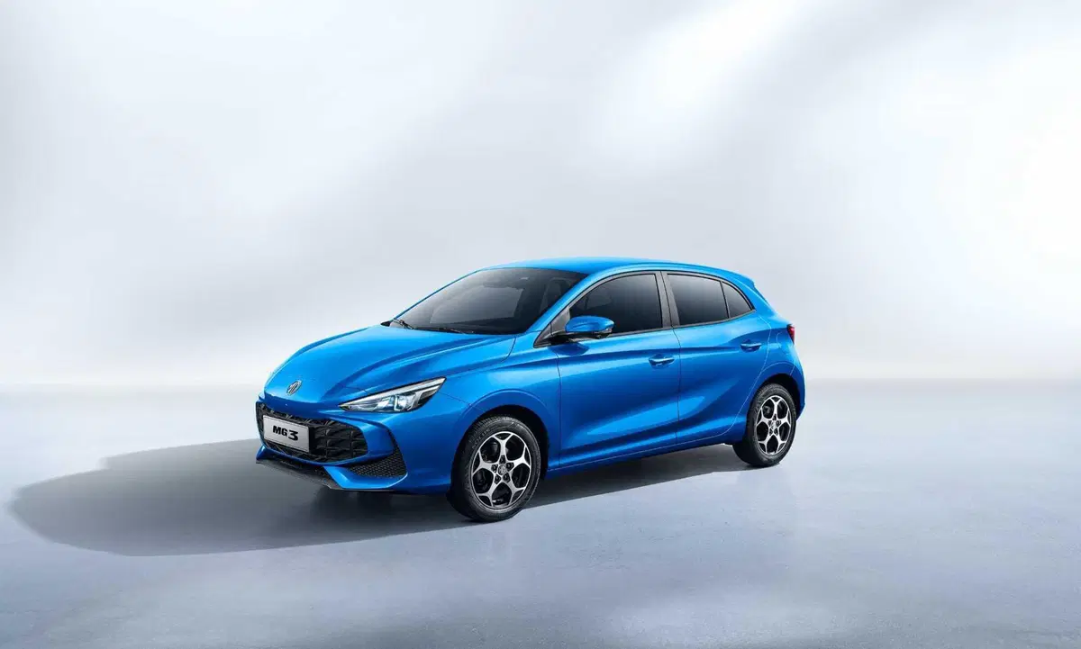MG MG3: in Francia si preordina con 500 euro e costa meno di 20k