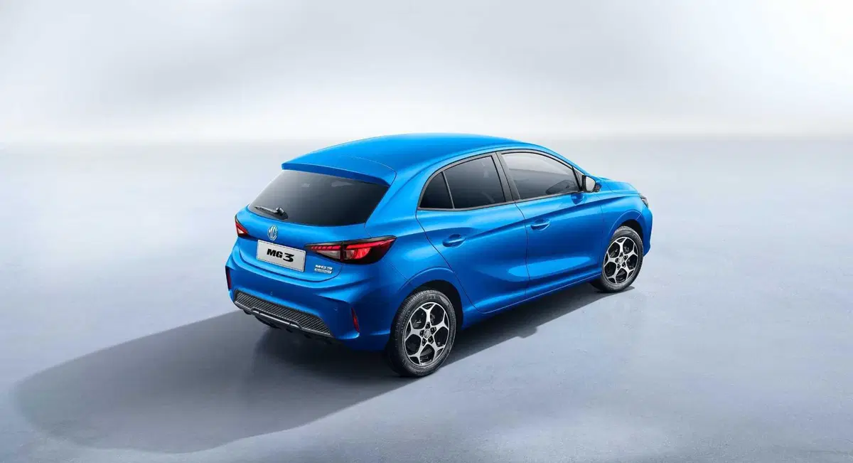MG MG3: in Francia si preordina con 500 euro e costa meno di 20k (9)