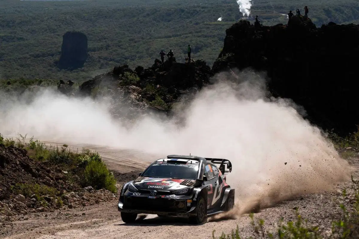 WRC24 Kenya D2. Rovanpera vola sul Safari, Neuville iper sfortunato (13)