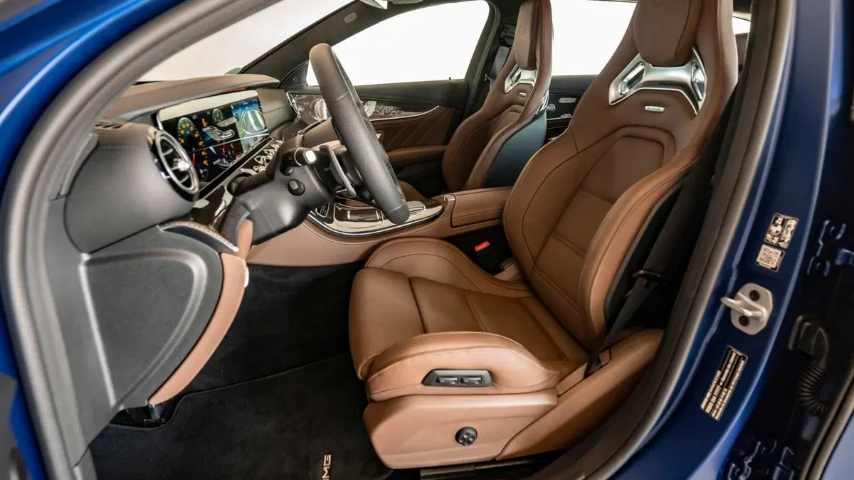 Mercedes-Benz Classe E Station Wagon 63 S 4Matic+ AMG (8)