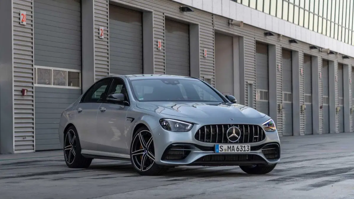 Mercedes-Benz Classe E 63 S 4Matic+ AMG (4)