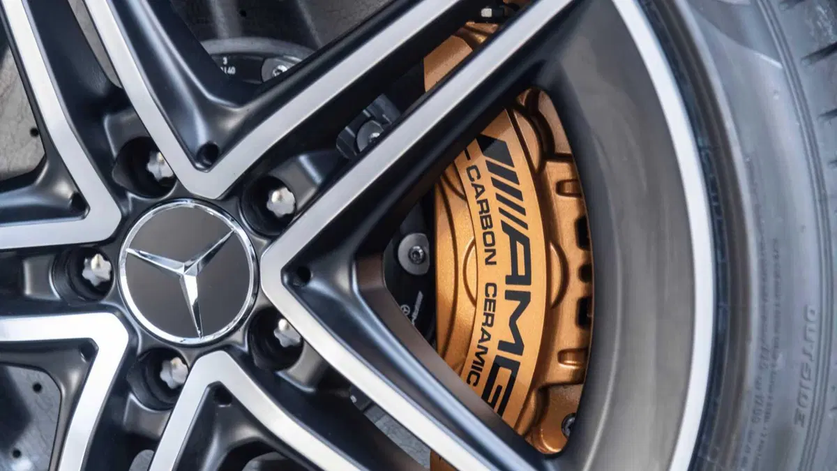 Mercedes-Benz Classe E 63 S 4Matic+ AMG (18)