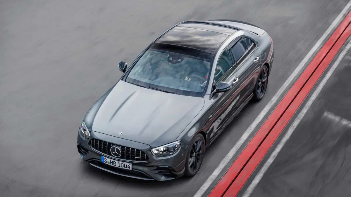 Mercedes-Benz Classe E 53 4Matic+ Mild hybrid AMG (4)