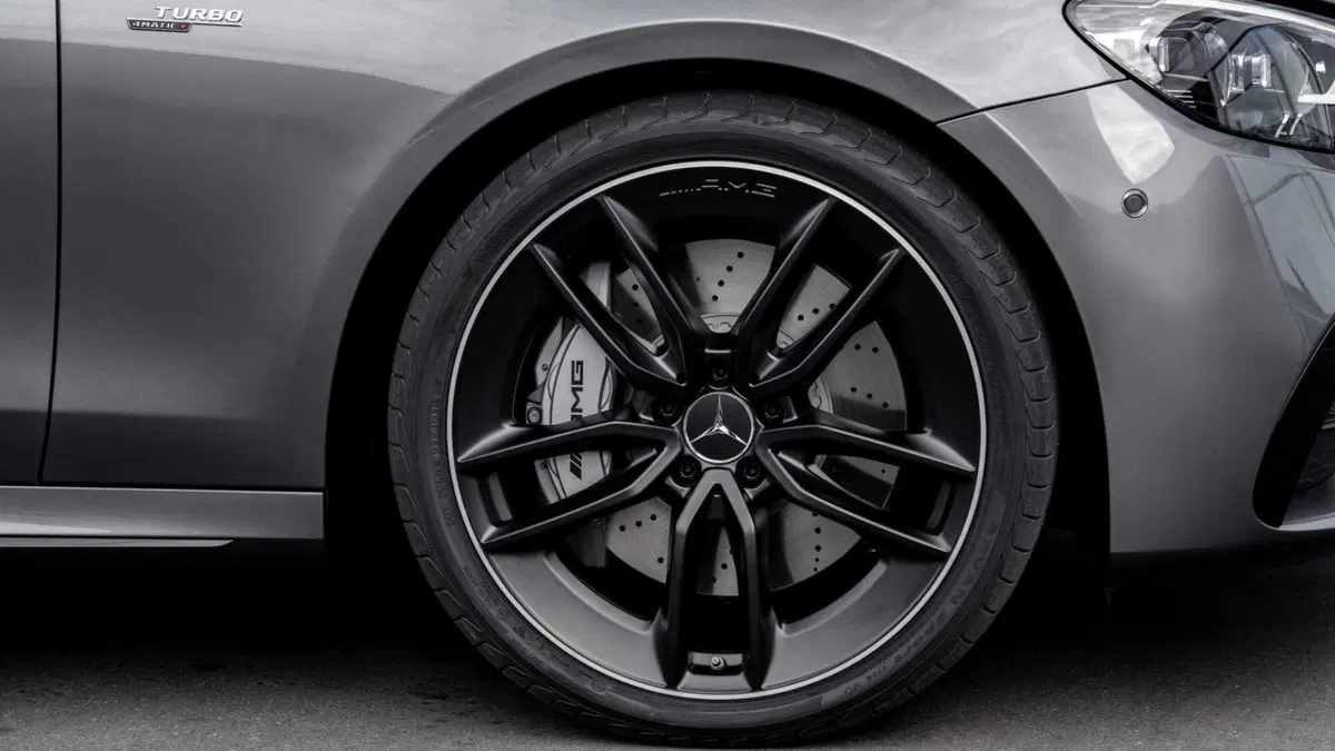 Mercedes-Benz Classe E 53 4Matic+ Mild hybrid AMG (9)