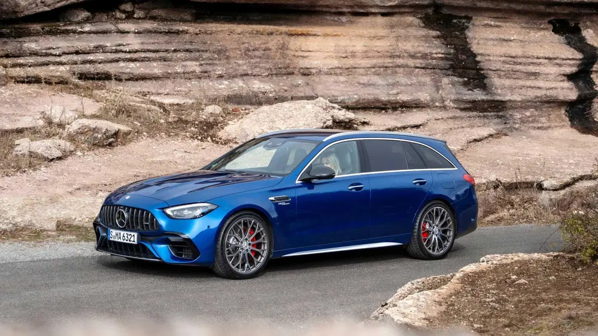 Mercedes-Benz Classe C Station Wagon 63 S AMG e Performance Plug-in hybrid Premium Plus (3)