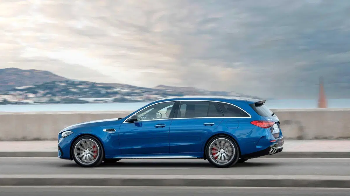 Mercedes-Benz Classe C Station Wagon 63 S AMG e Performance Plug-in hybrid Premium Plus (5)