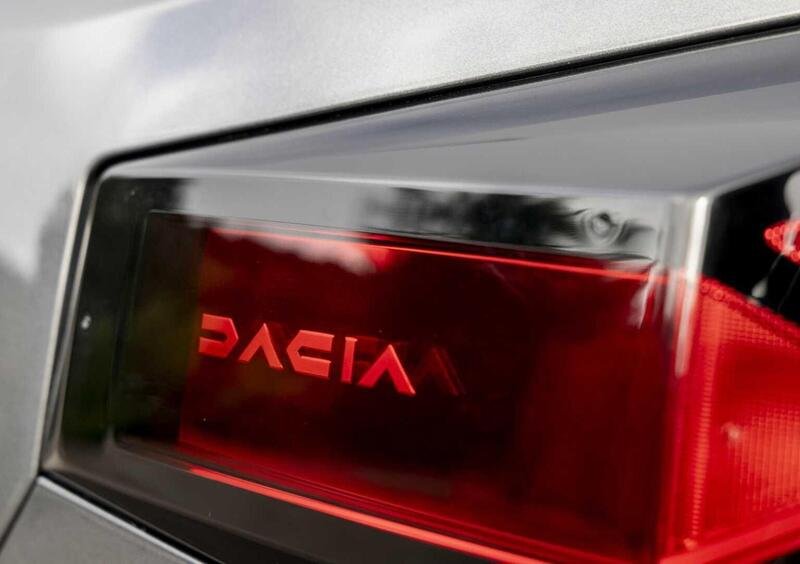 Dacia Duster (2024-->>) (20)