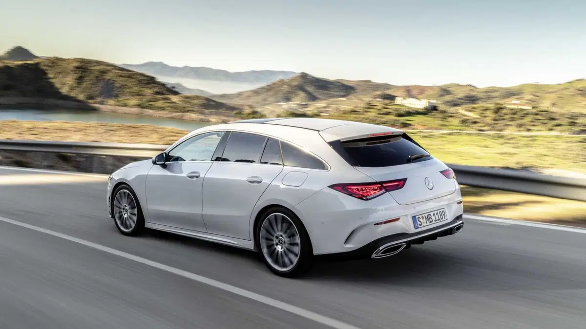 Mercedes-Benz CLA Shooting Brake 200 Shooting Brake Executive (8)