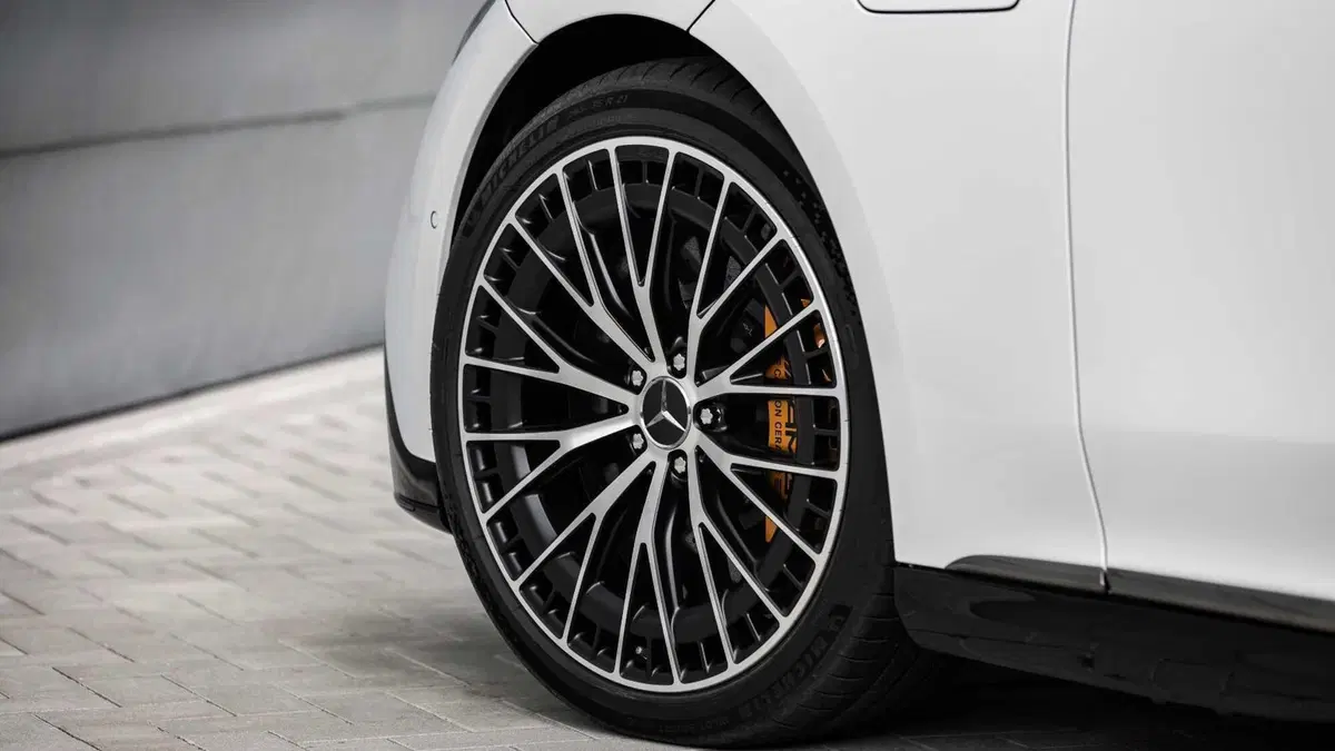 Mercedes-Benz EQE AMG 53 Premium Plus 4matic (17)