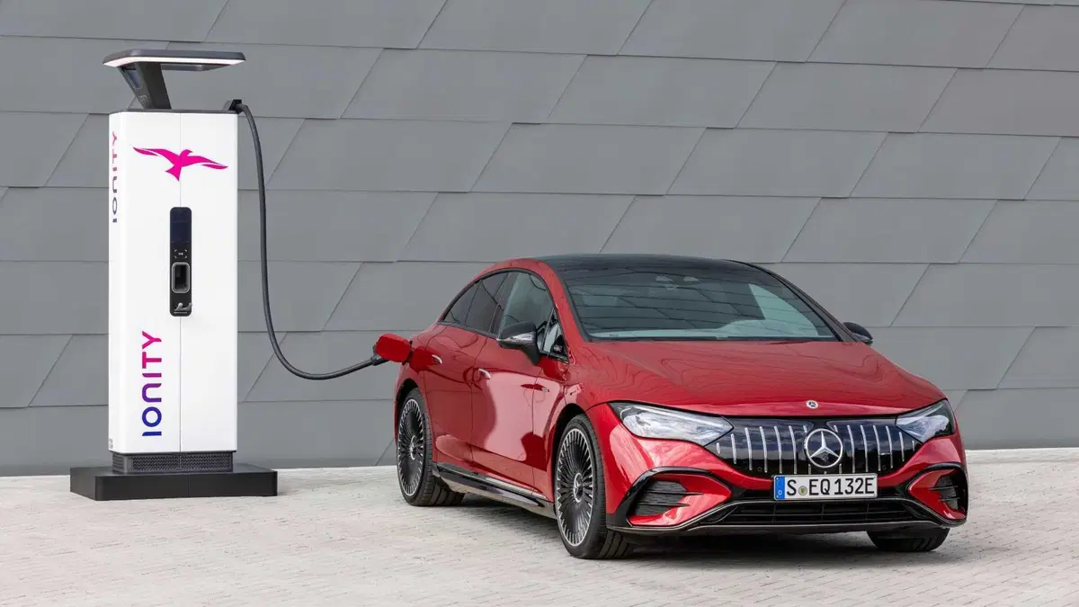 Mercedes-Benz EQE AMG 43 Premium Extra 4matic (7)