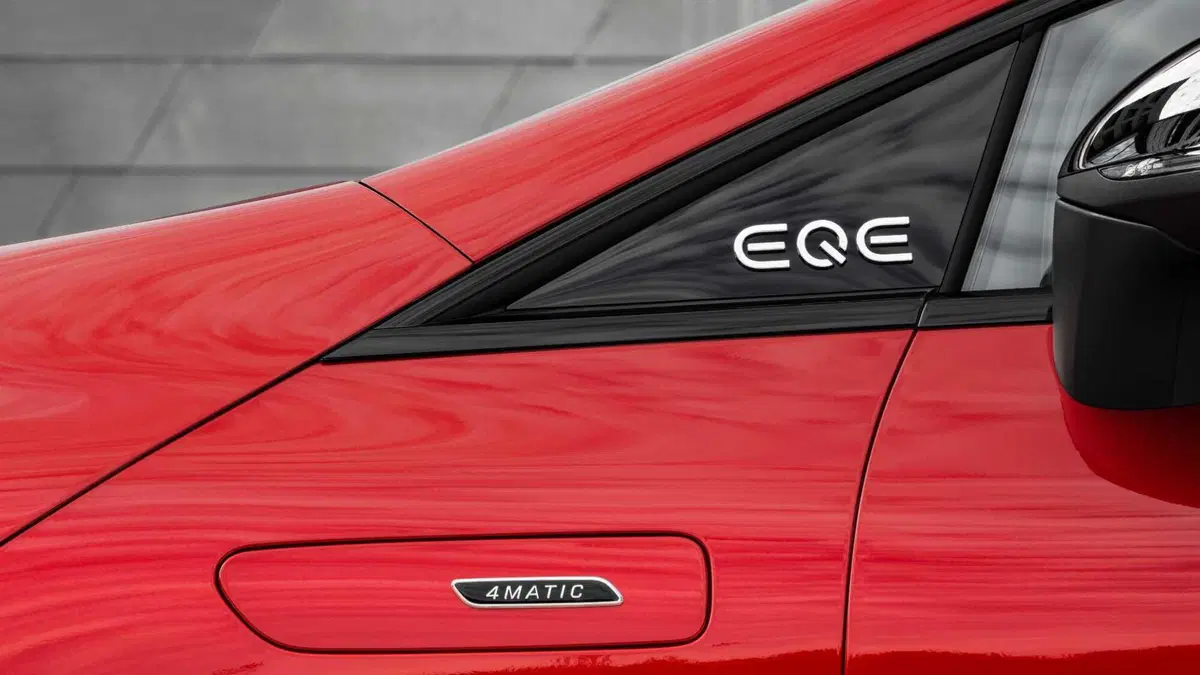 Mercedes-Benz EQE AMG 43 Premium Plus Extra 4matic (12)