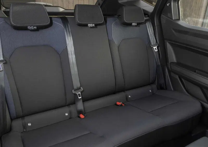 Dacia Duster (12)